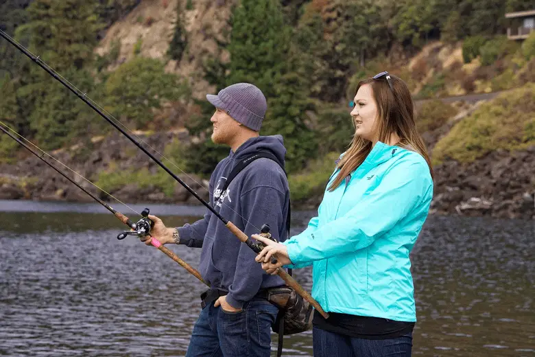 two anglers fishing salmon