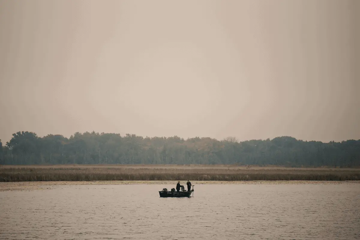 5 Best SpotLock Trolling Motors Reviewed For 2023